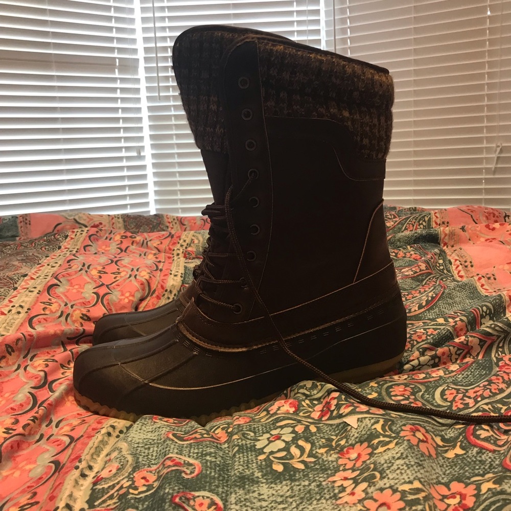 Mid Calf duck boots, INSULATED
